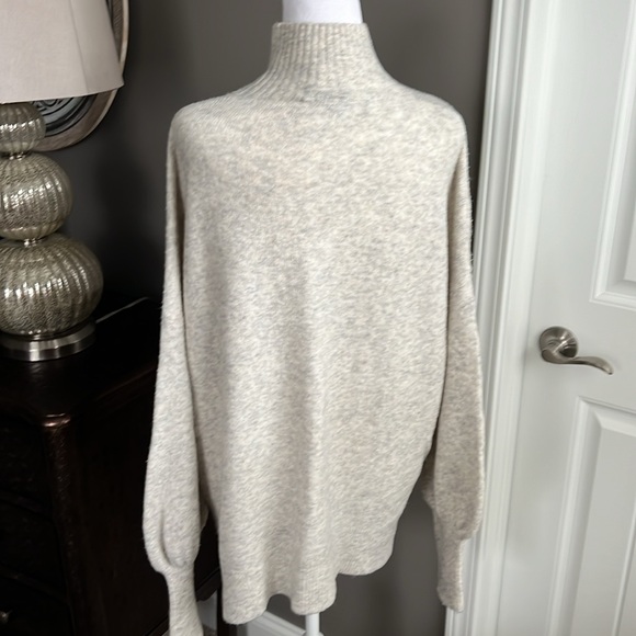 French connection turtleneck sweater - Picture 5 of 7